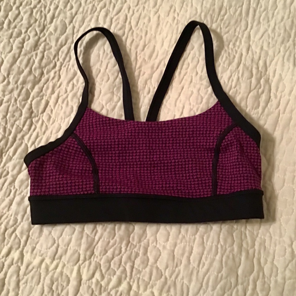 Lululemon Flow Y Sports Bra